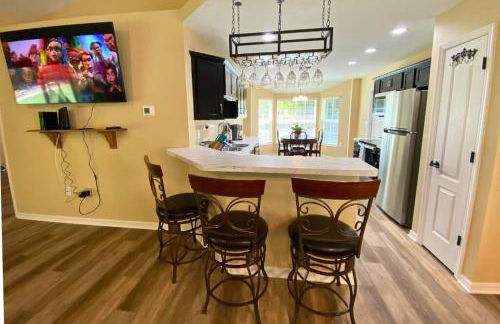 Sundance' Acres Peaceful and Private New House with Hot Tub and Fire Pit - Photo 5