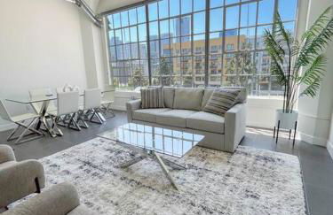 Modern Loft in DTLA - Rooftop Pool & Free Parking! - Foto 9