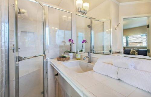 Beach Breeze Bungalow 1 Miles To Beach Cozy - Foto 27