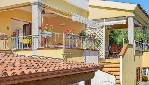 Agata verde con terrazza e giardino - Foto 3