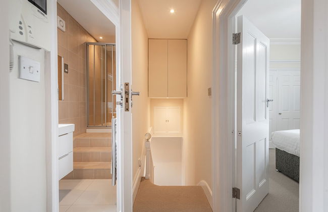 Chesham Court - Photo 70