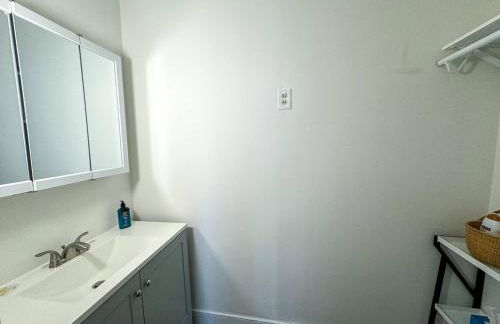 Pvt Room, St Marys, Fenway, Longwood, Green Line - Foto 9