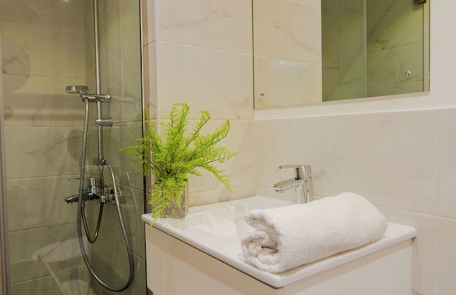 Accra Luxury Apartments at The Gardens - Photo 60