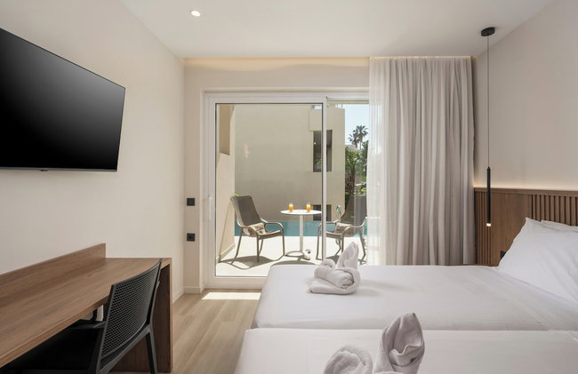 Marika Beach Hotel - Photo 108