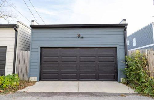 The Grove's Modern Family Row House ABODEbucks - Photo 44