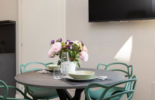 Segrate - Milano Due Appartamento di Lusso con Vista Lago - Photo 16