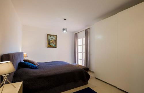 Ocean Breeze - Photo 14