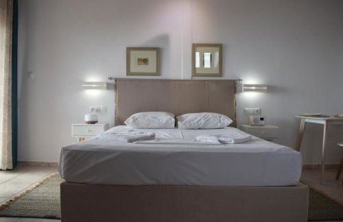 Alexandros Beachfront Apartments near Petalidi with Private Sunbeds & Sea View - Foto 8