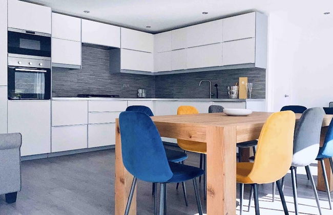 Exclusive 4-bed House 10 Minutes From Newcastle - Photo 8