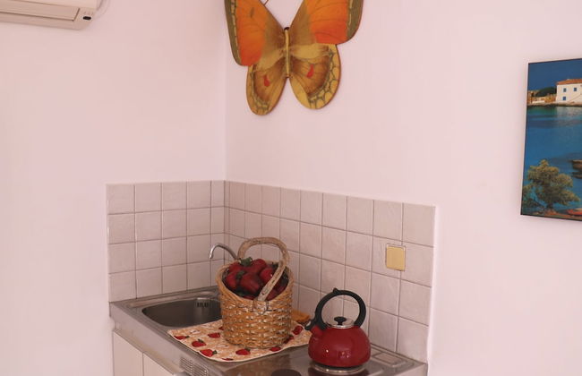 Flora's Red Studios - Foto 6