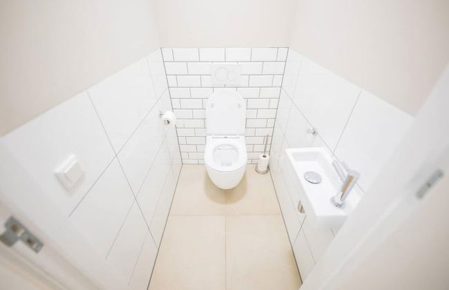 Serviced 1BR Apartments in Utrecht - Photo 56