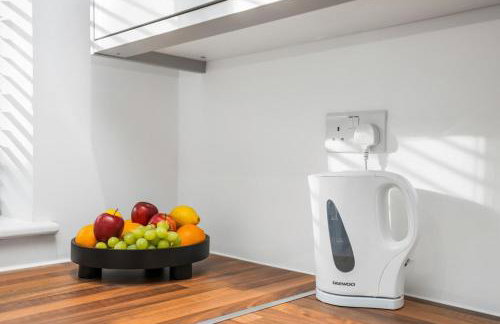 Chic Urban Room In Vibrant Brixton - Bathroom Shared With Just One Other Room - Foto 9