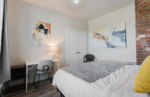 2BR Modern Retreat Near Henry Ford - Foto 8
