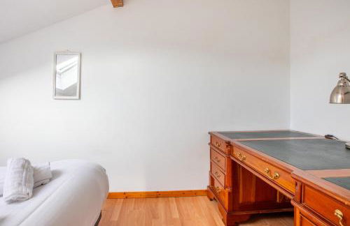 Le Chalet Panoramique Jaccuzi Parking Vue Montagne - Foto 11