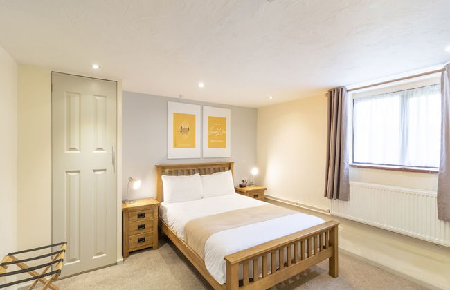 OYO Elm Farm Country House, Norwich Airport - Photo 4