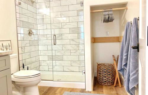 Timberwood Cottage in Downtown Twain Harte - Foto 17