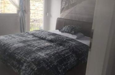 Οικία με αυλή και πάρκινγκ, μέσα στο κάστρο της πόλης - Foto 7