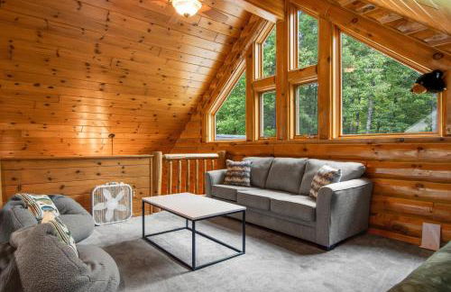 Bear Pause Retreat & The Stone House - Photo 3