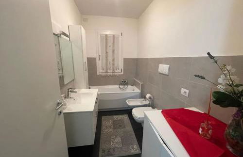 Elegant relax suite near Veron center fair lake Garda - Foto 29