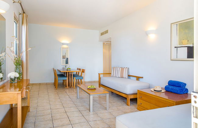 Louis Althea Beach Hotel - Foto 8