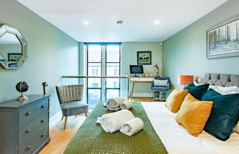 Stylish-Stays The Sanctuary, Stow-on-the-Wold -Luxurious Stylish, Grade II Listed Church conversion Workspace, centrally located - Foto 8