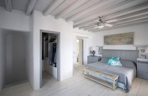 Sunray Pounta Paros Beachfront Villa near Kitesurf - Foto 35