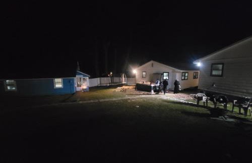 Large Vacation Home Villa- Pool, Indoor Hotub, Game Room, up to 25 guests - Foto 3