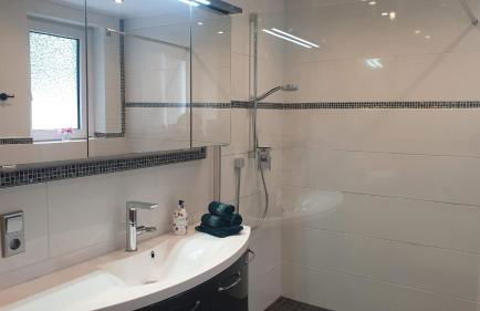 FeWo Frühling in der Villa Waldrand mit großem Garten - Foto 5