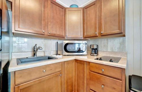 Stones Throw Beachside Bungalow #1 ON THE BEACH - Foto 27