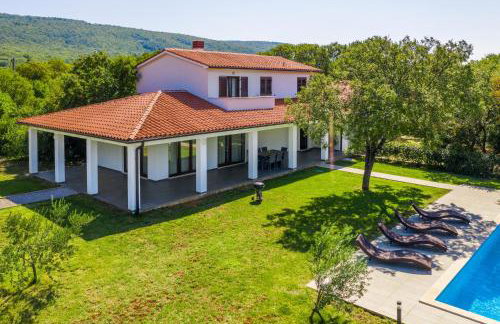 Villa Klara, beautiful and secluded villa close to the beach - Foto 37