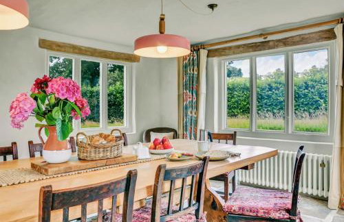 Gorgeous English Farmhouse Holiday Cottage for 9 and a half - Foto 9