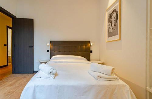 Edificio Fénix by Plaza Mayor Apartamentos - Photo 23