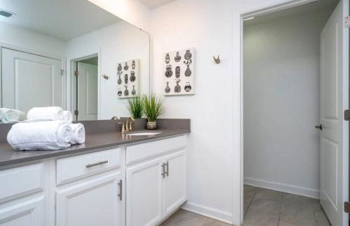 Gorgeous 4 Bd w Pool at Storey Lake Resort 4277 - Photo 50