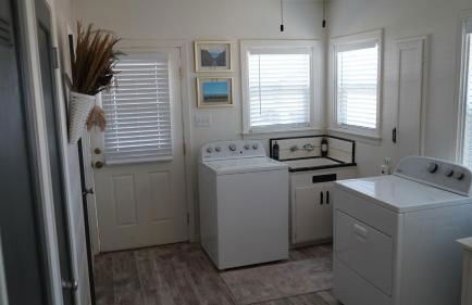 Cozy chic farmhouse! Perfect for park explorers! - Foto 12