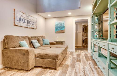 Walk to Lake Beaches Cabin with Patio in Belmont! - Foto 5