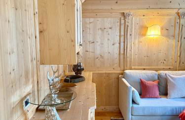 Luxury Chalet at the Foot of the Dolomites by the Castle - Photo 5