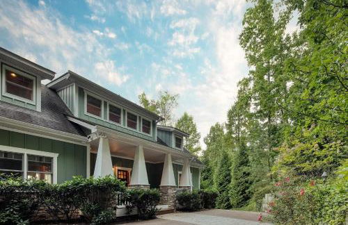 Hot Tub, Deck w/ Breathtaking Mountain Views - Foto 45