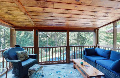 Hemlock Ridge Retreat - Photo 3