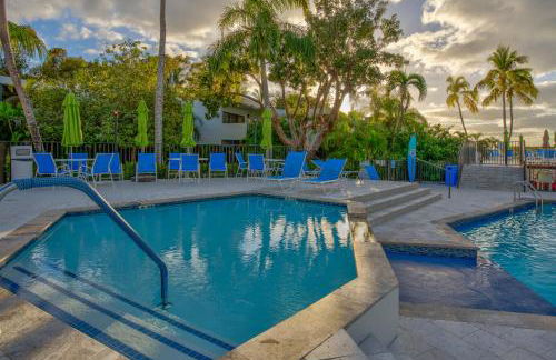 2BR in Key largo w pool and sunset views - Photo 45