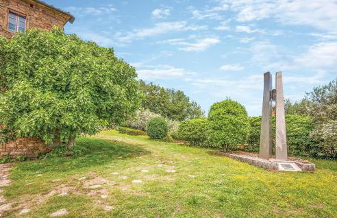 Amazing Home In Bucine Ar With Kitchen - Foto 9