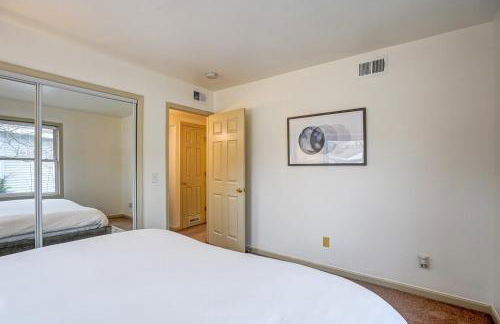 30 Day Minimum - Entire House - Washer & Dryer and AC - Foto 15