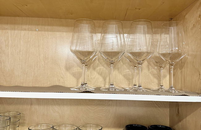 Levida Living - Cozy 2 Bedroom Suite at the Heart of Langley - Photo 7