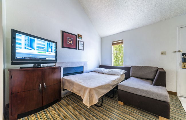 Metro Phoenix Extended Stay - Foto 34