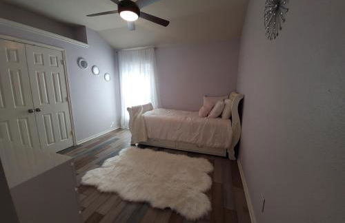 Lovely Lakeside Living - Foto 9