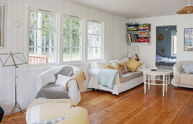 5 Person Holiday Home in Grisslehamn-by Traum - Photo 5