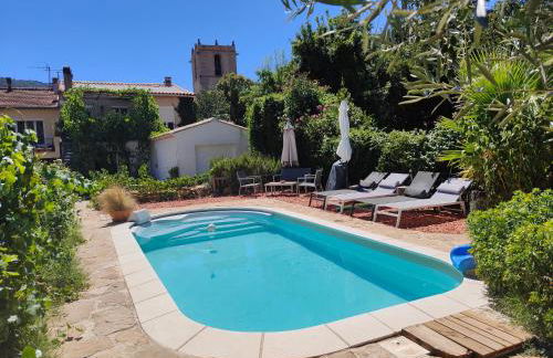 L'OUSTAOU, PISCINE et SPA - Foto 1