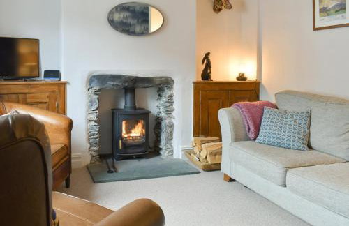 Campbell Cottage - Photo 3