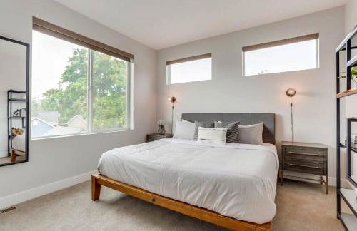 Zen Haus* Lavish Getaway w/ Gym, Sauna, Hot Tub - Foto 40