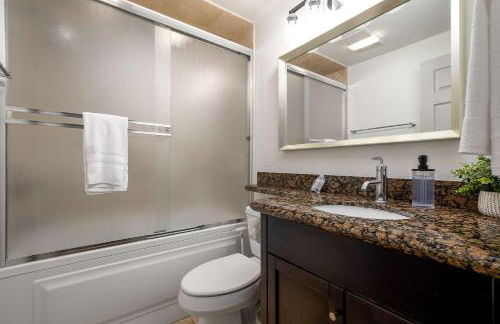 REDECORATED - Seaside Dream - Jacuzzi - Patio - Foto 8