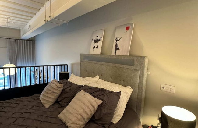 Industrial-chic 1BD Loft by the River Fulham! - Foto 3